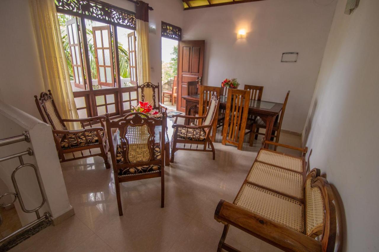 Mountain Gem Villa ฮิกคาดูวา ภายนอก รูปภาพ